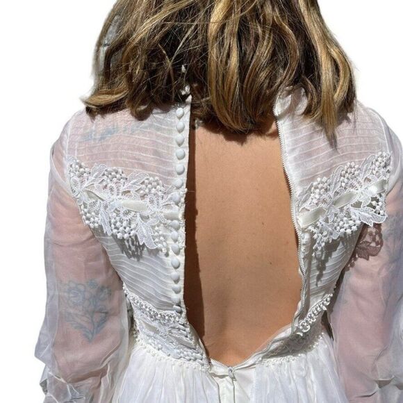 Vintage 1970s White Long Sleeve Lace Boho Prairie Hippy Maxi Wedding Dress Sz XS - Picture 9 of 10